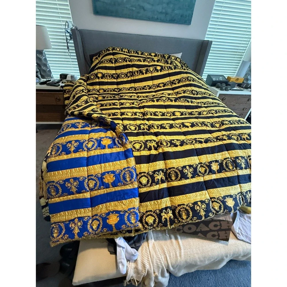 Versace Barocco Reversible Comforter Blue Black Gold Medusa Made in Italy NEW